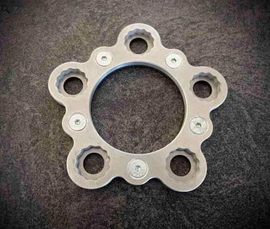 Maxspyder für Harley Pulley Schraubensicherung